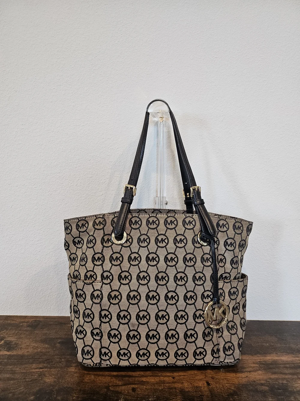 Michael Kors Jet Set Logo Tote